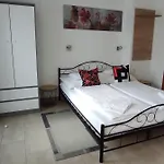Balogh Vendeghaz Apartament *
