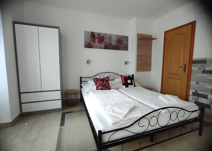 Balogh Vendeghaz Apartament *